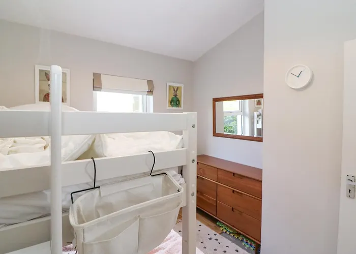 The Sleepy Shell Ballydavid